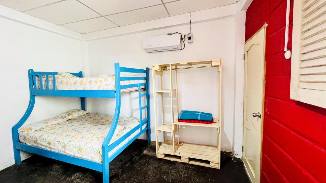 Arrecife Montanita Hostal Luaran gambar